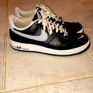Size 12 in men Nike Air Force 1s